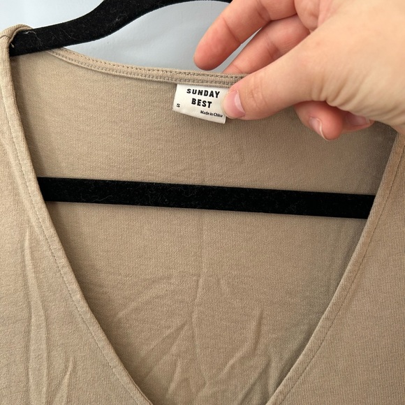 Aritzia mini dress - Picture 4 of 4